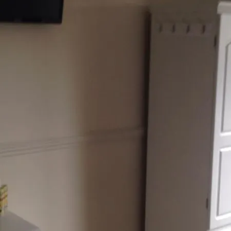 Pensión The Fleet & Restaurant