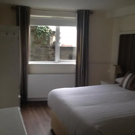 招待所 The Fleet & Restaurant *