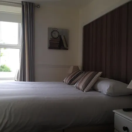 The Fleet & Restaurant Гостевой дом *